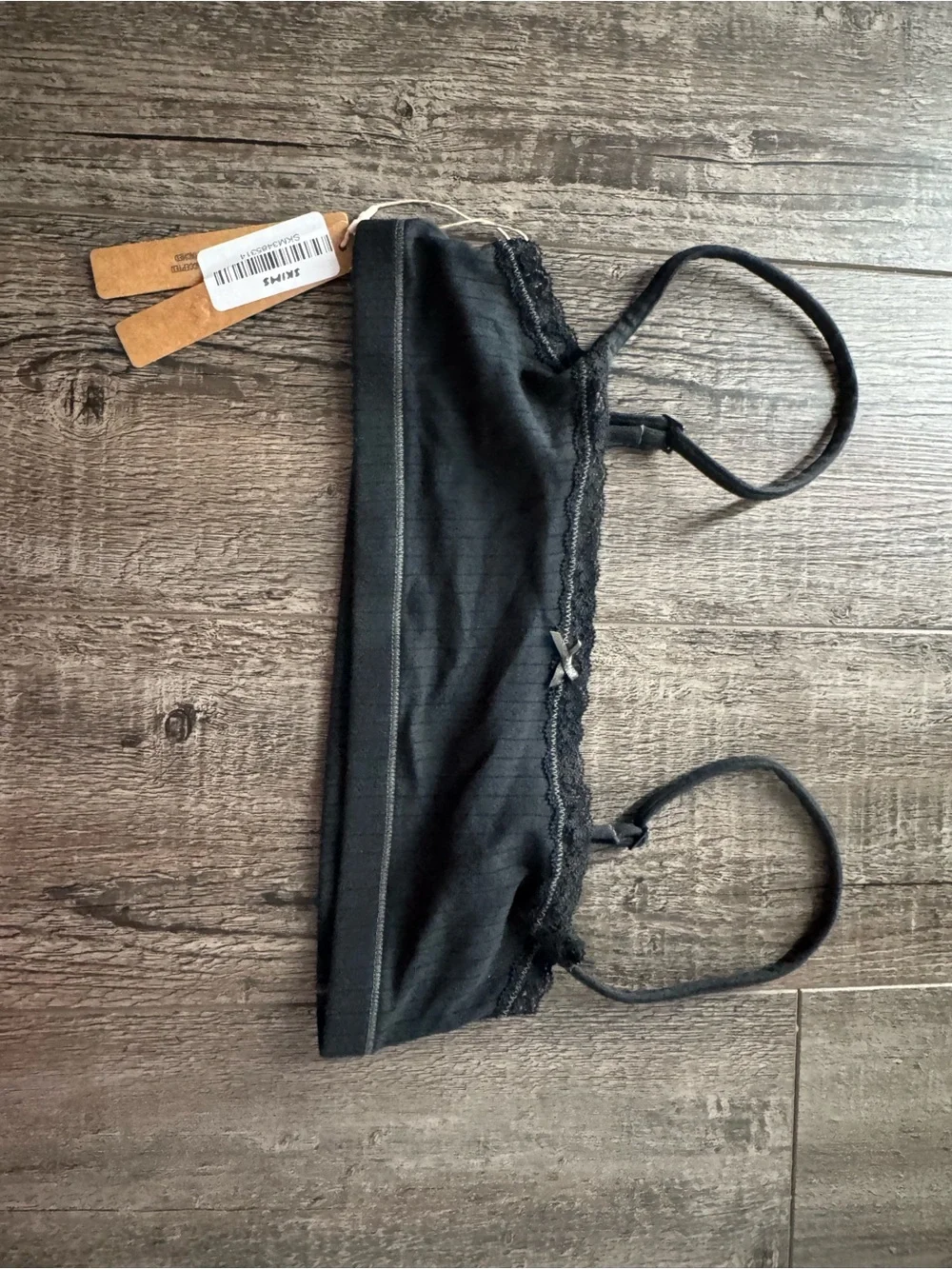 SKIMS minimal black